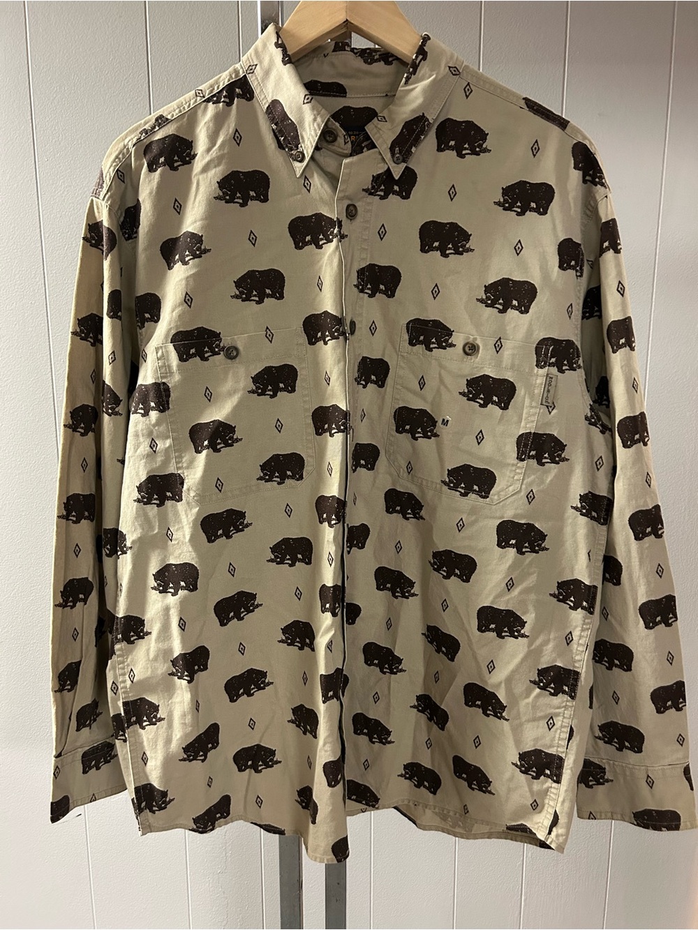 Vintage Woolrich Button-Down Shirt Brown Bear Print Medium Country Cowboy